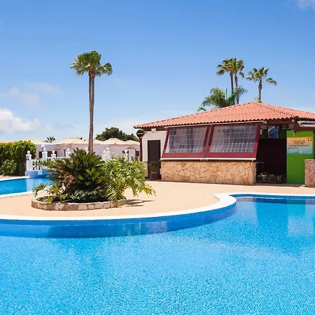 Summer House, Golf Del Sur * 圣米格尔德阿沃纳